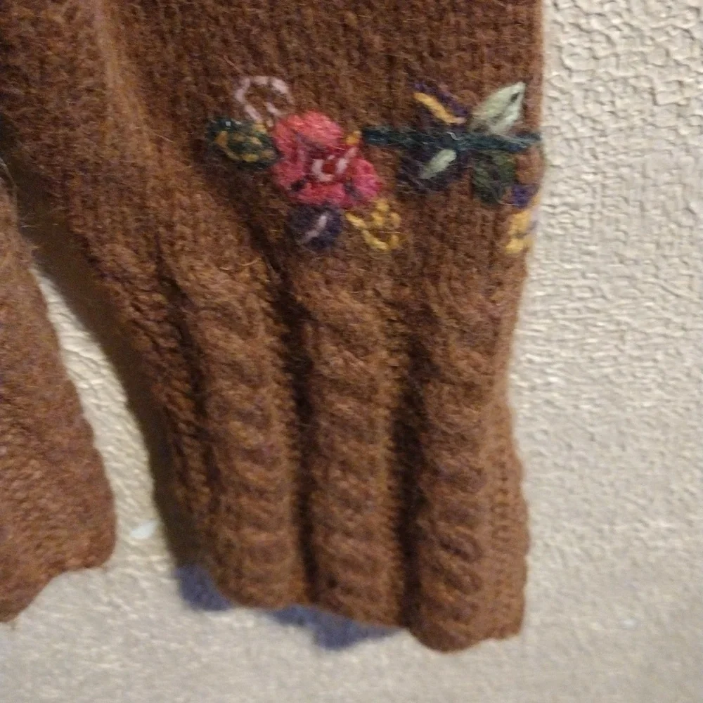 Vintage Embroidered Angora Blend Knit OshKosh Sweater 14/16